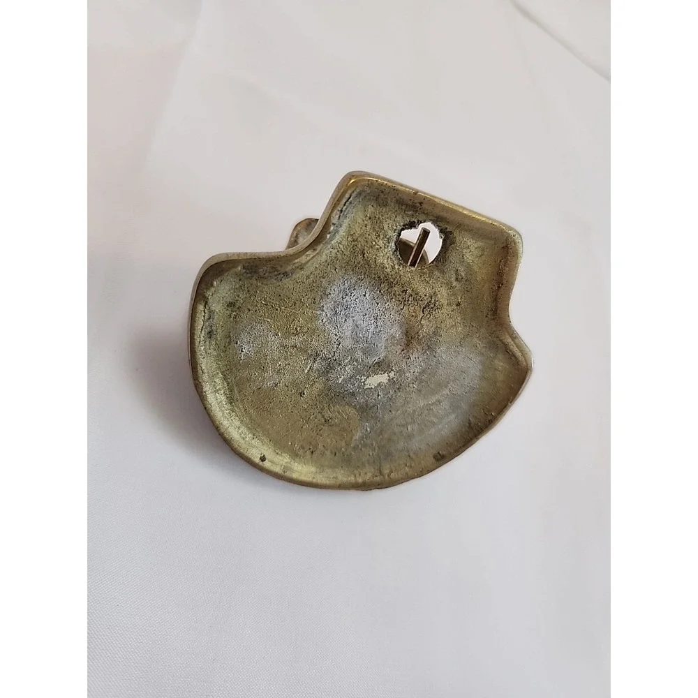 Vintage Solid Brass Metal Clamshell Scallop Shell Letter Towel‎ Holder Heavy